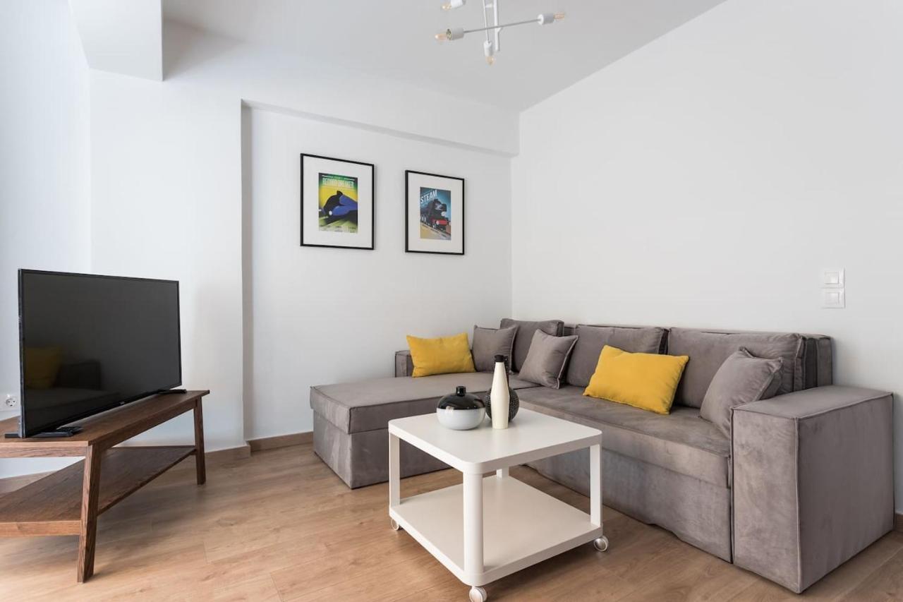 Stunning Flat With Lovely Terrace & Parking Garage Athen Exterior foto