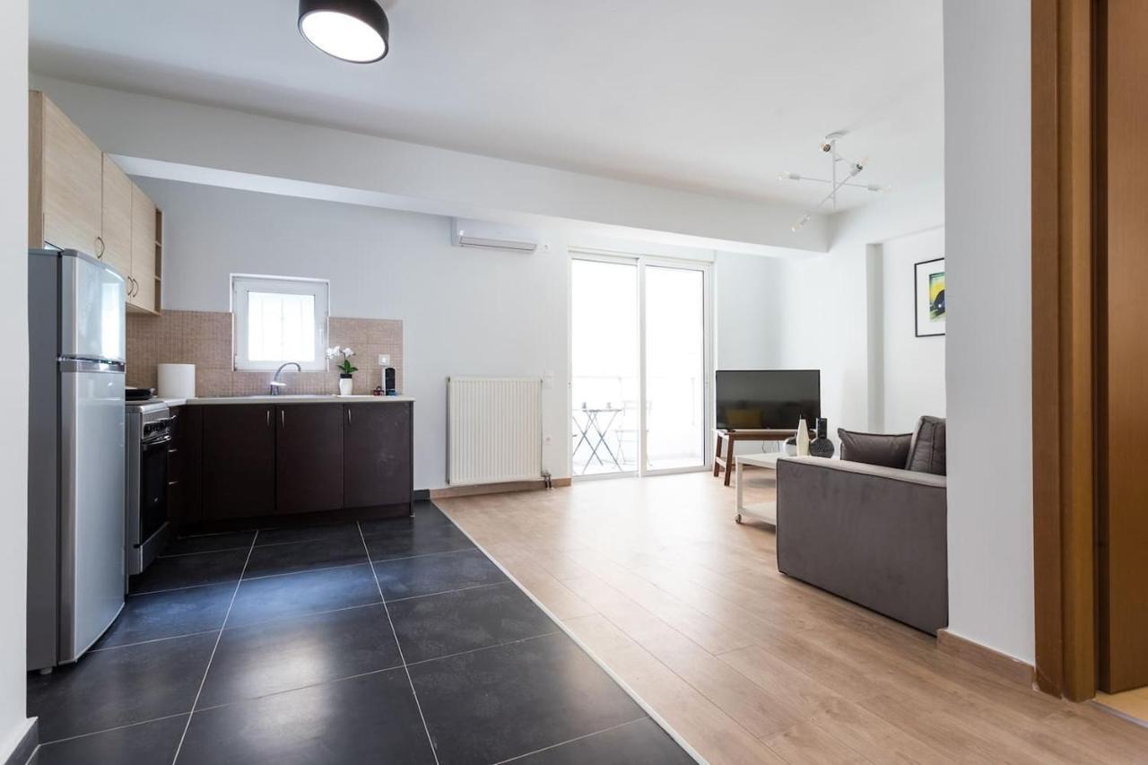 Stunning Flat With Lovely Terrace & Parking Garage Athen Exterior foto